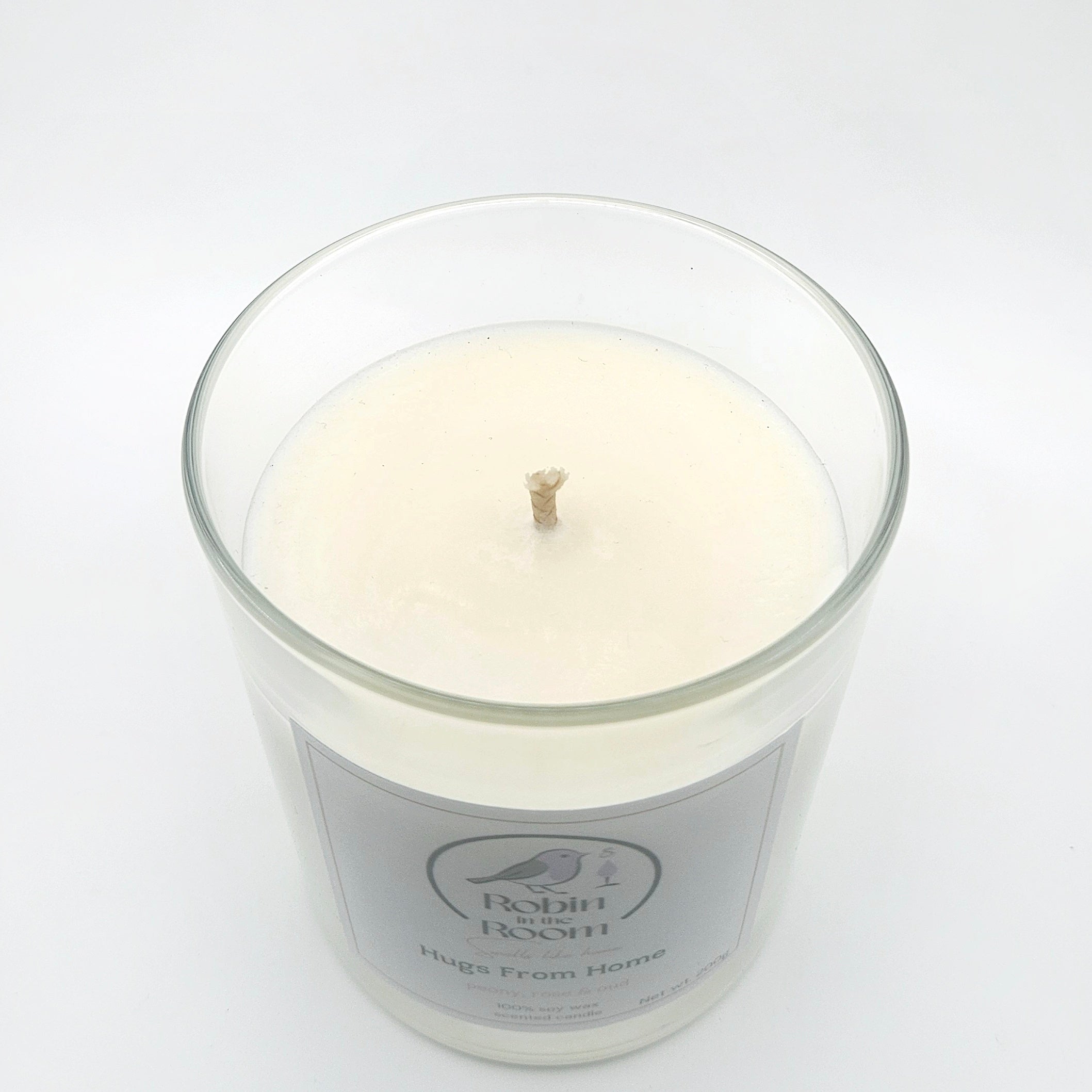 Hugs From Home | Peony, Oud & Vanilla Candle