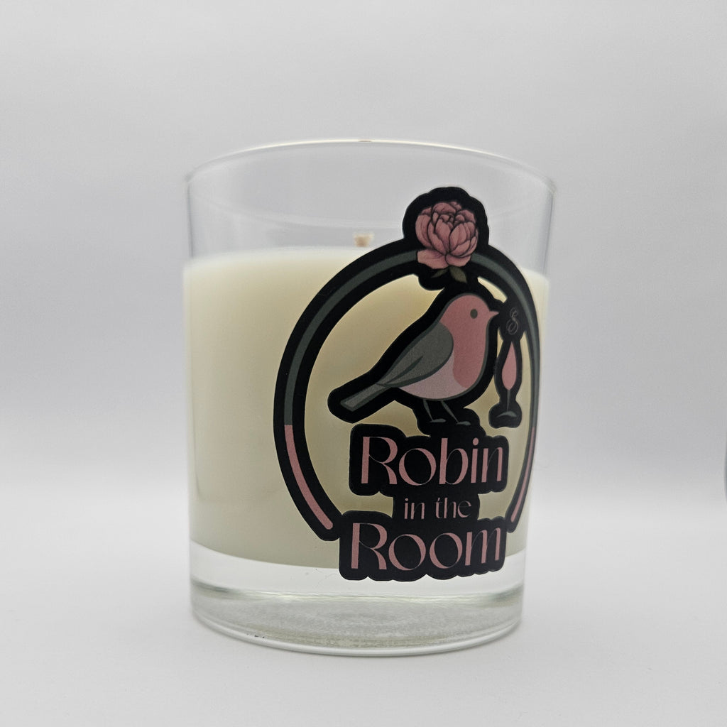 Hugs From Home – Floral Peony & Oud Scented Candle | Peony Rose Luxury Soy Candle | 30cl Hand Poured Vegan Candle