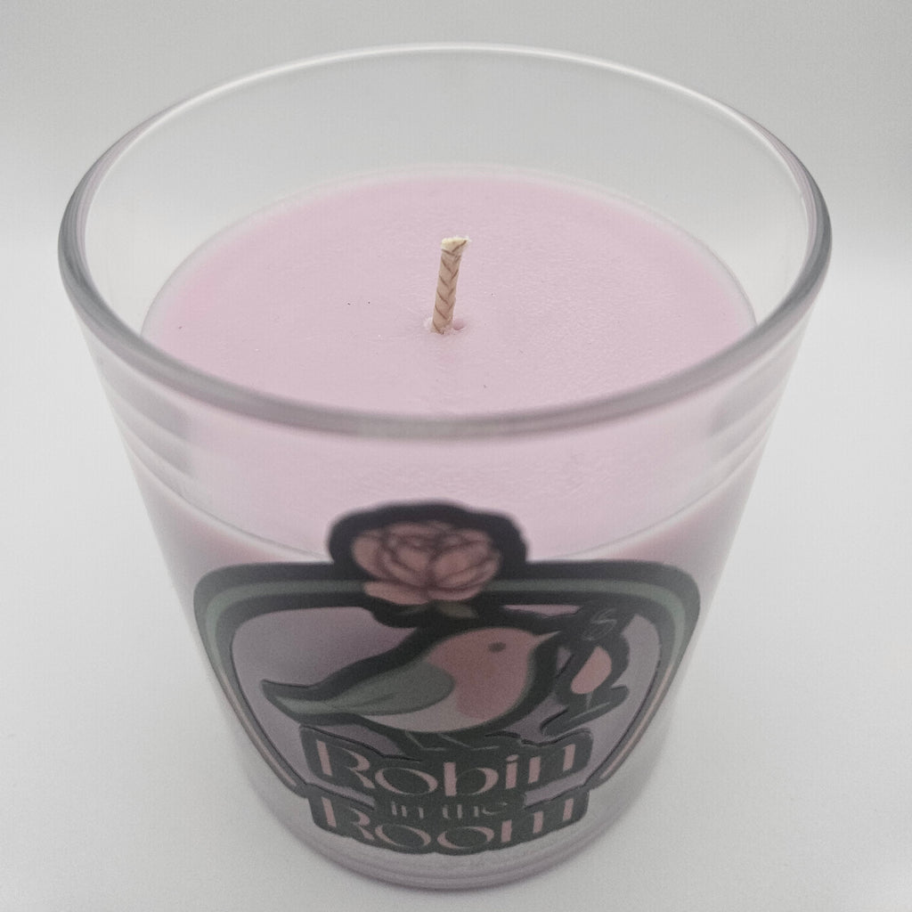 Hugs From Home – Floral Peony & Oud Scented Candle | Peony Rose Luxury Soy Candle | 30cl Hand Poured Vegan Candle