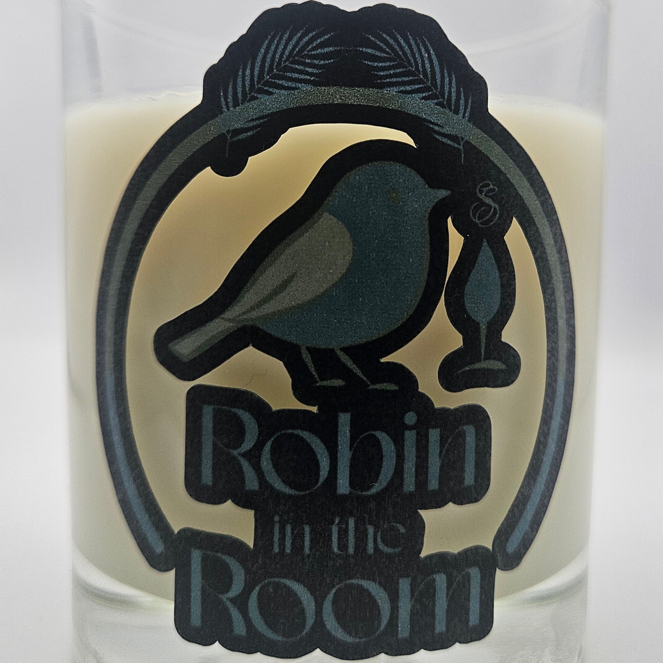 Rainforest Retreat – Fresh Green Rainforest Scented Candle | Marine Floral & Soft Musk Soy Candle | 30cl Hand Poured Vegan Candle