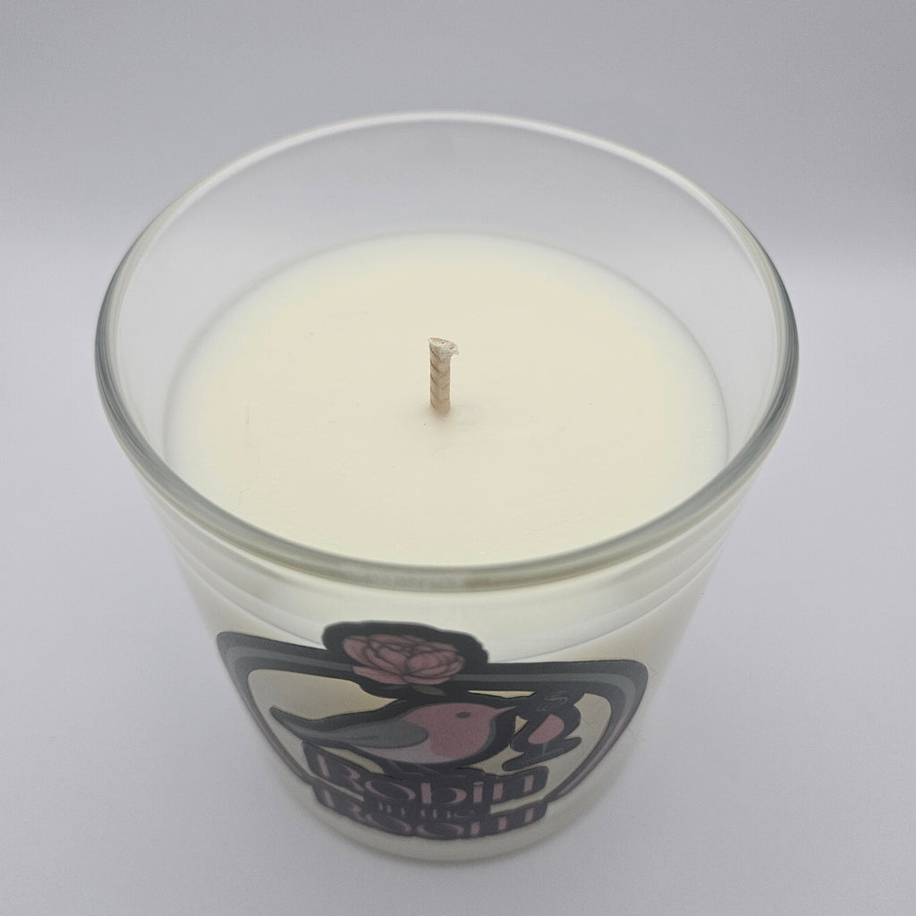 Hugs From Home – Floral Peony & Oud Scented Candle | Peony Rose Luxury Soy Candle | 30cl Hand Poured Vegan Candle